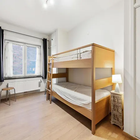 Azcona Twee קוקסיידה